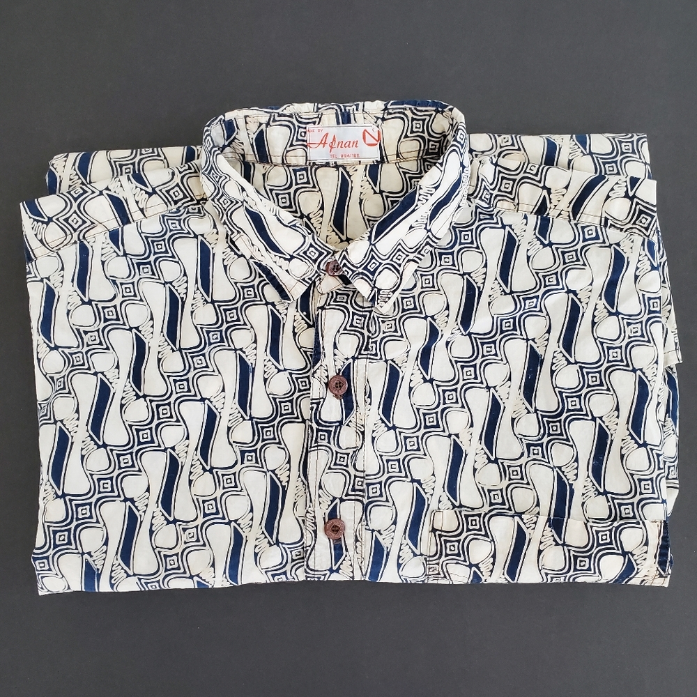 Afnan white-blue patterned short sleeve button up shirt